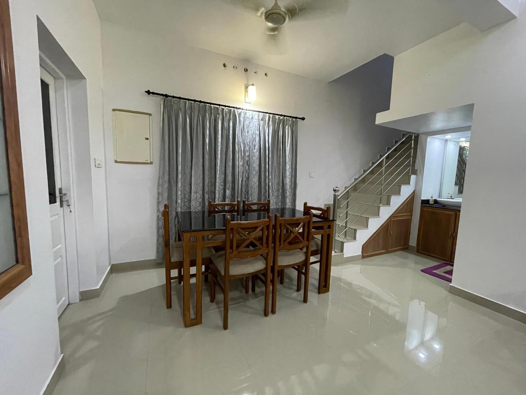 Dream Home Kochi Tripunithura Bagian luar foto