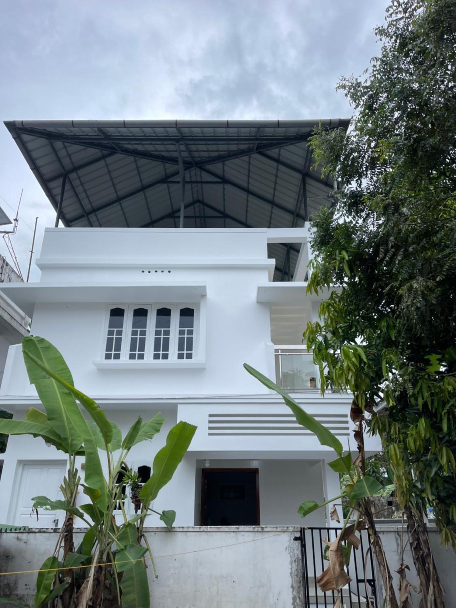Dream Home Kochi Tripunithura Bagian luar foto